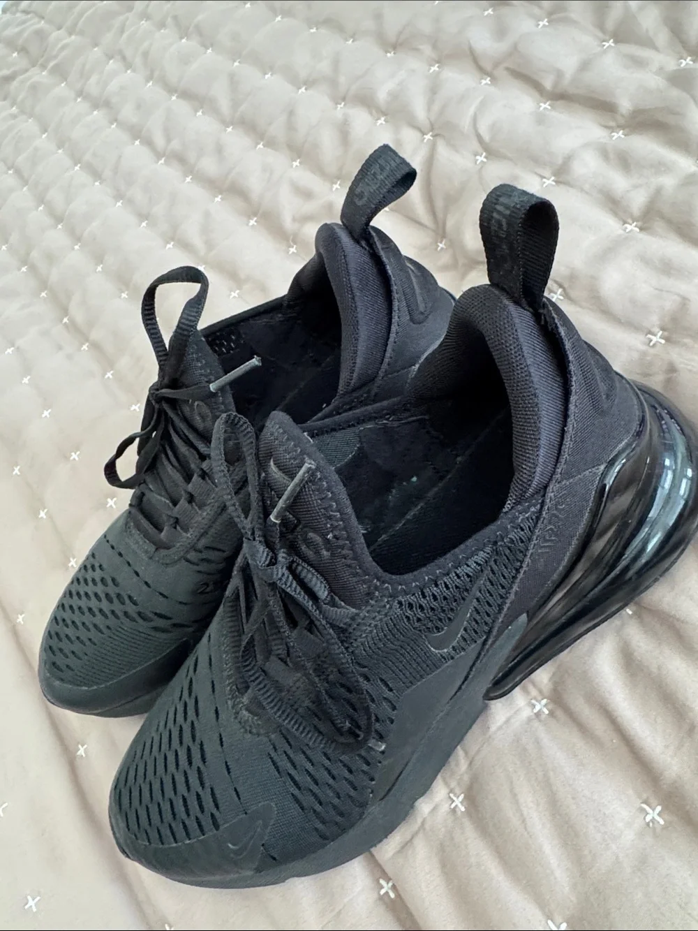 Nike Air Max 270